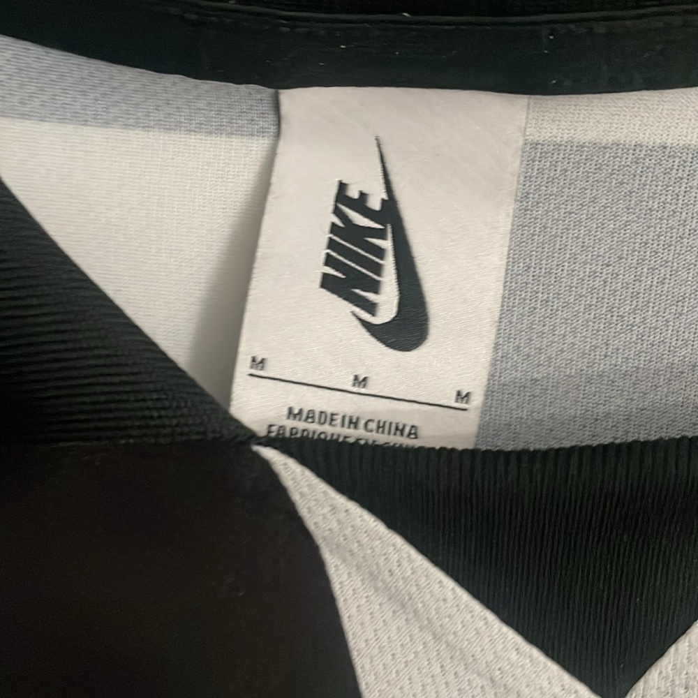 Nike jersey - Picture 3 of 4